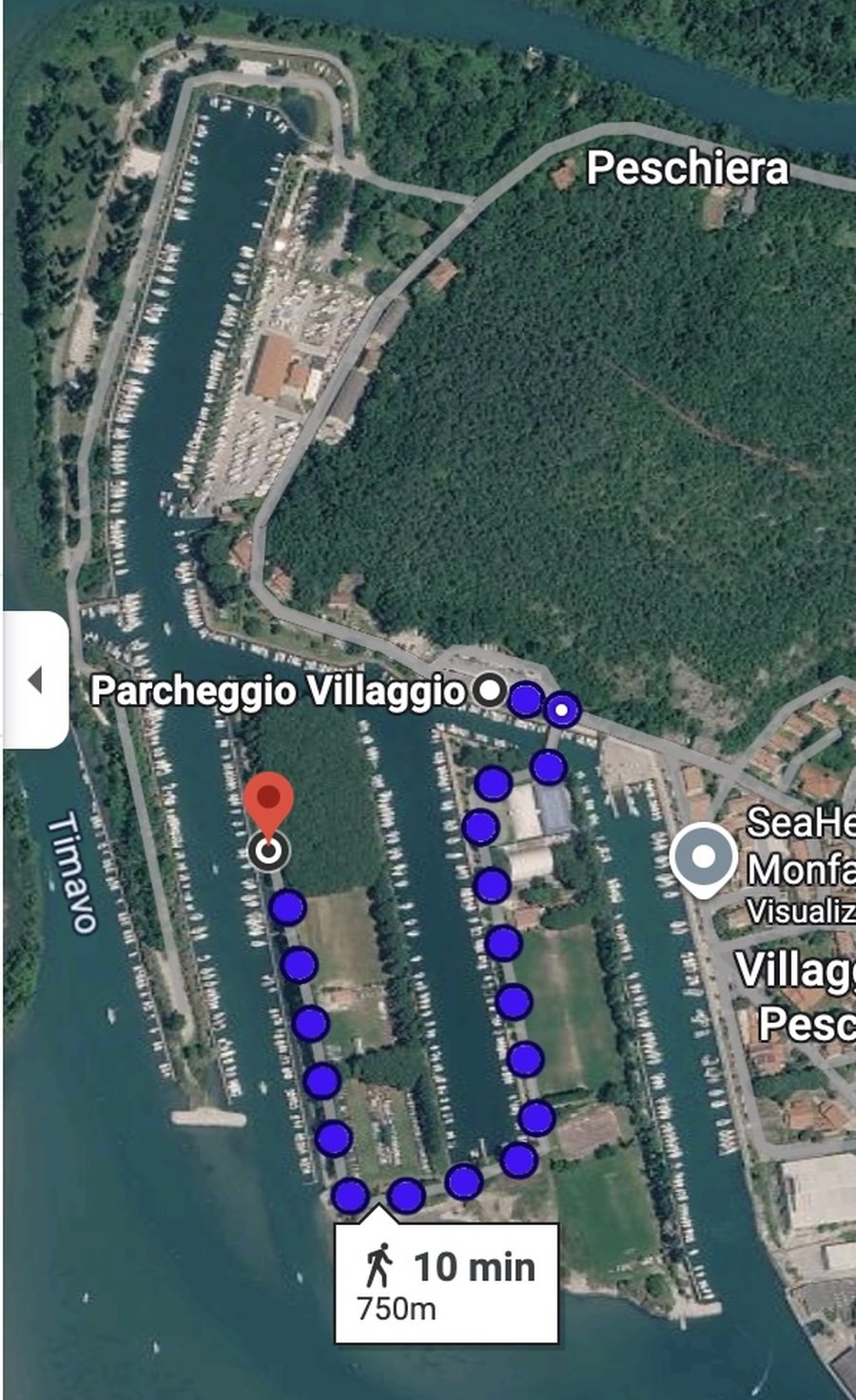 Percorso a piedi dal parcheggio più vicino al traguardo: 750 metri, 10 minuti